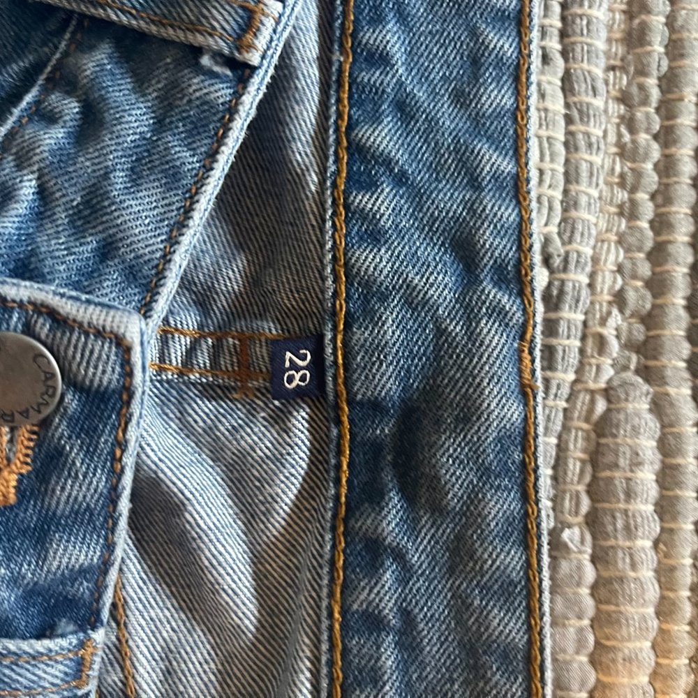 CARMAR DISTRESSED BOYFRIEND JEANS - Picture 3 of 6